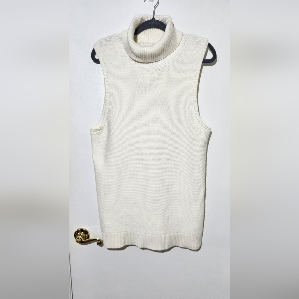 Sleeveless J Crew Turtleneck - Cream XL
